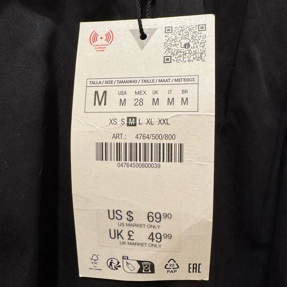 NWT Zara bubble midi skirt with bow. Black. Medium. - Picture 6 of 6